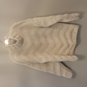 Wind & Willow Cream fuzzy sweater women's small
